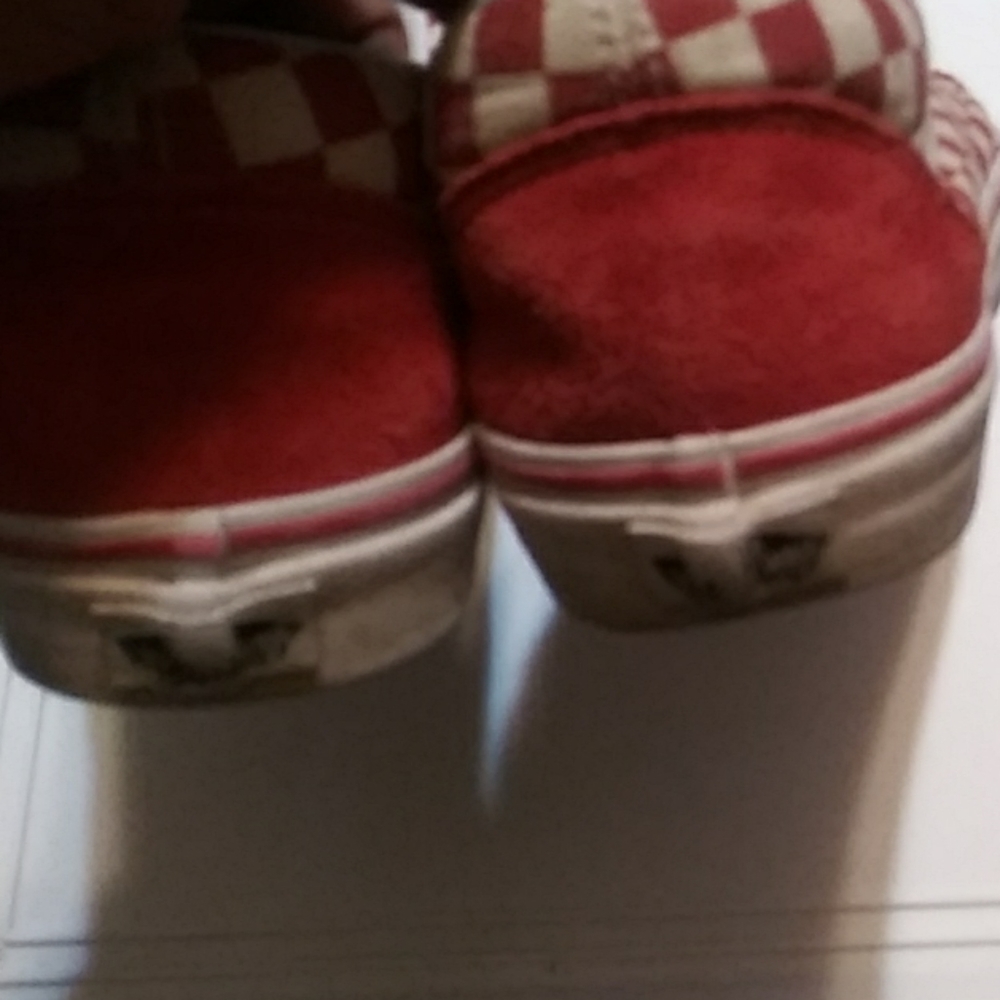 Vans - Picture 5 of 7